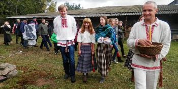 Meet traditions